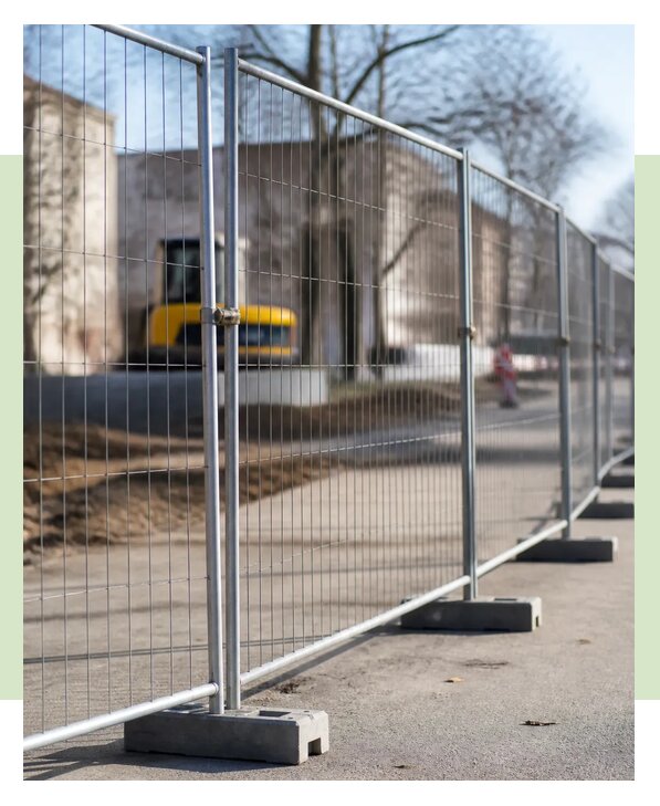 Мобильное ограждение стройплощадки в Елабуге по цене от 4861 р. | ЗаборЭксеперт-Лбг